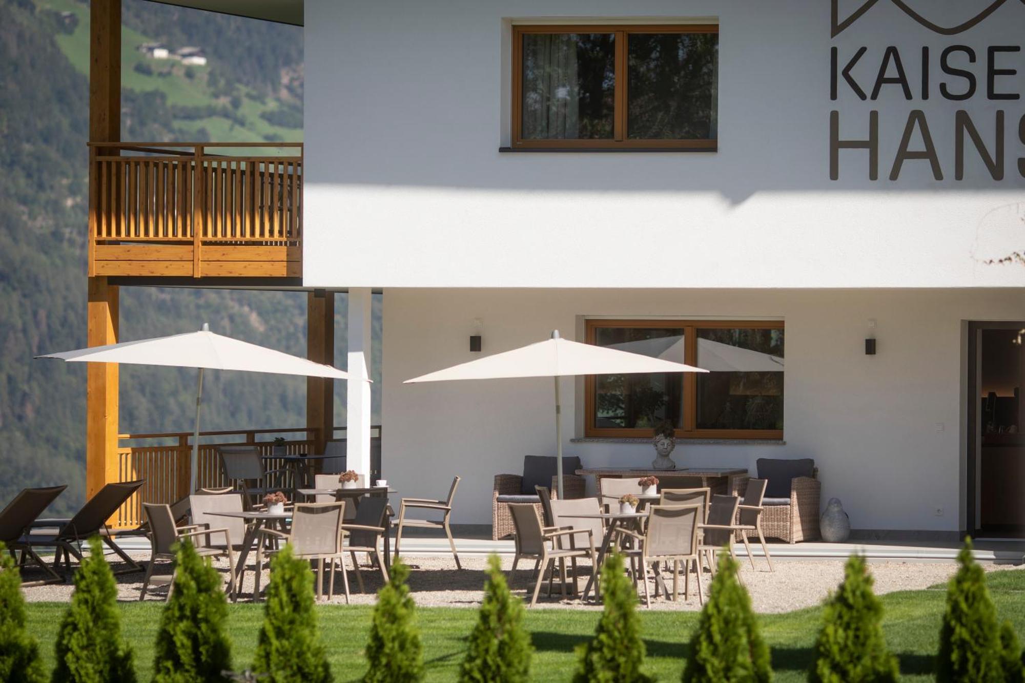 Natur Residence Kaiser Hans เชนนา ภายนอก รูปภาพ